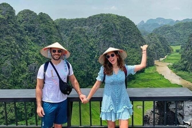 10-Day North Vietnam Cycling Adventure: From the Highland Tea Plantations of Moc Chau to the Limestone Karsts of Ha Long Bay